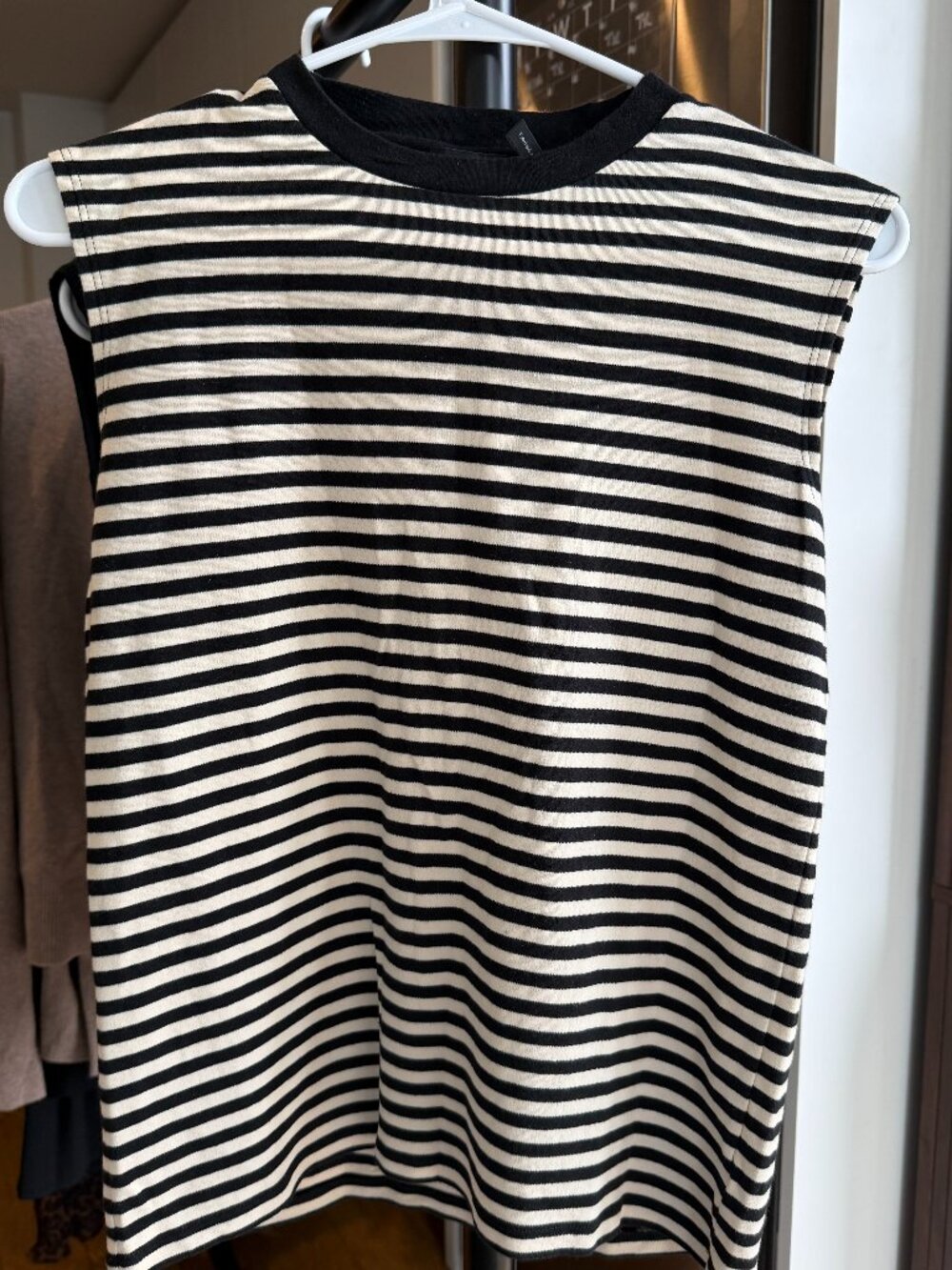 Theory Striped Sleeveless Muscle Tee Black Cream Size P / XS